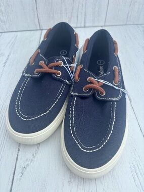 Cat & Jack Boys Navy Boat Shoes Size 1 NWT Lace Up Canvas Sneakers
